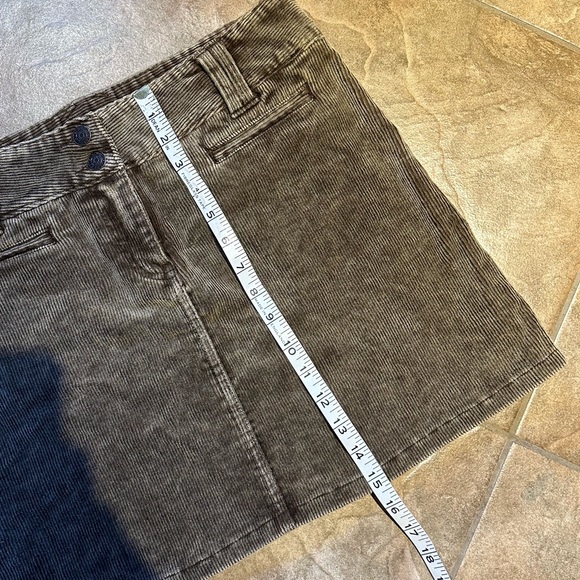 Vintage Corduroy Skirt - Picture 4 of 5